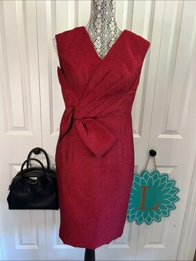 Stunning Melya Vietnam 🌹Textured Deep Red/Burgundy 🎀 detail V Neck Sheath Dress